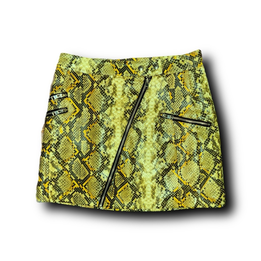 Bershka Faux Leather Snakeskin Print Mini Skirt Edgy Y2K Industrial Vibes Size